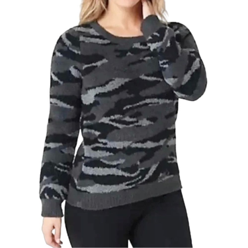 Barefoot dreams cozy chic seaside crew neck carbon camo